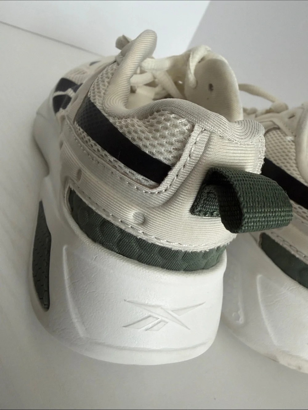Reebok Kids Cream Sneakers with Black & Green Accents size 13c